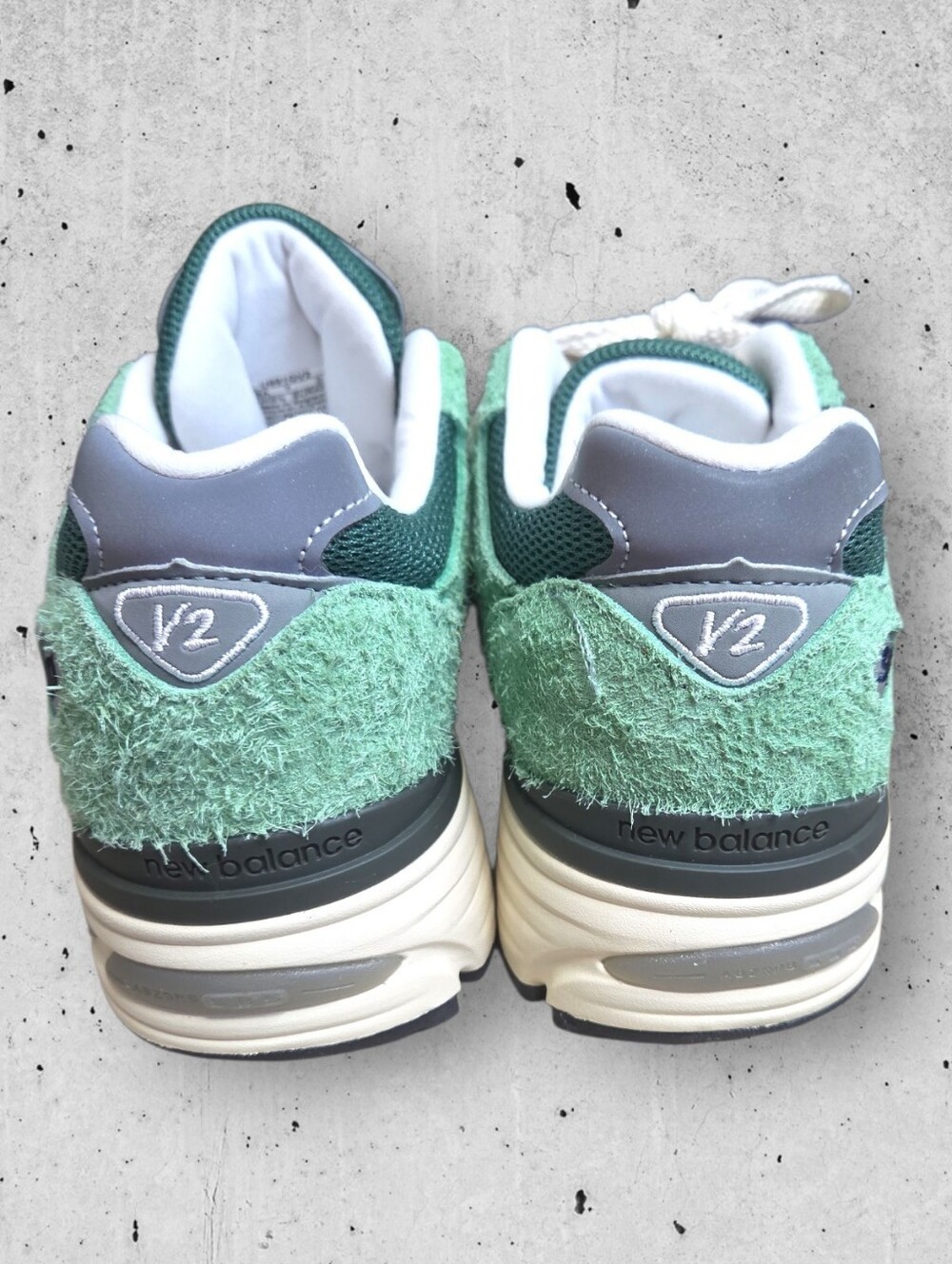 New Balance 991v2 Made in UK "Mineral Green" Grounded Pastels - Size 7 - Picture 6 of 9